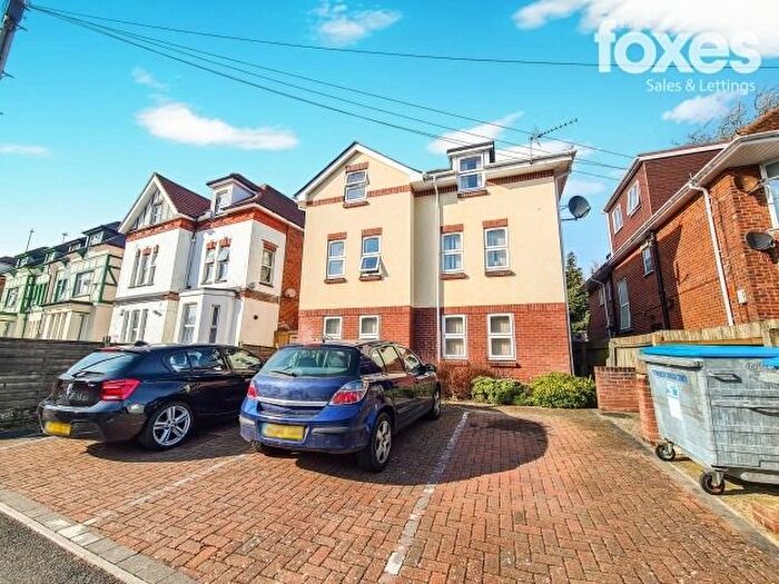 2 Bedroom Flat To Rent In Flat, Frances Road, BH1
