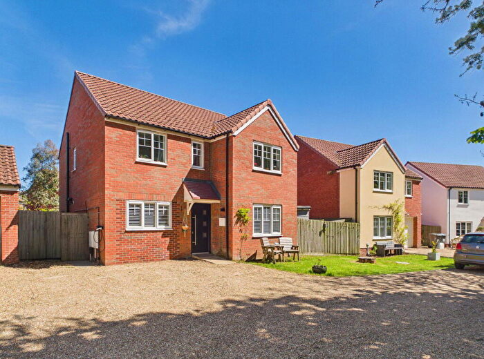 4 Bedroom Detached House For Sale In Hitcham Road, Framlingham, IP13