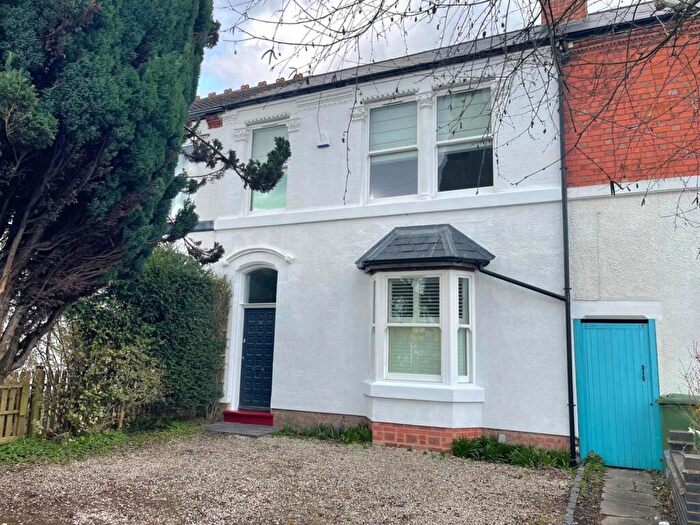 4 Bedroom Town House For Sale In Richmond Road, Solihull, B92