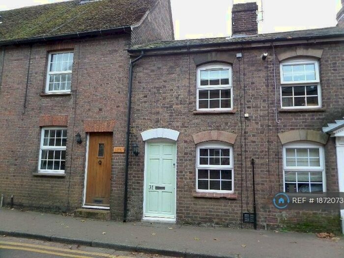 2 Bedroom Terraced House To Rent In Leyton Road, Harpenden, AL5