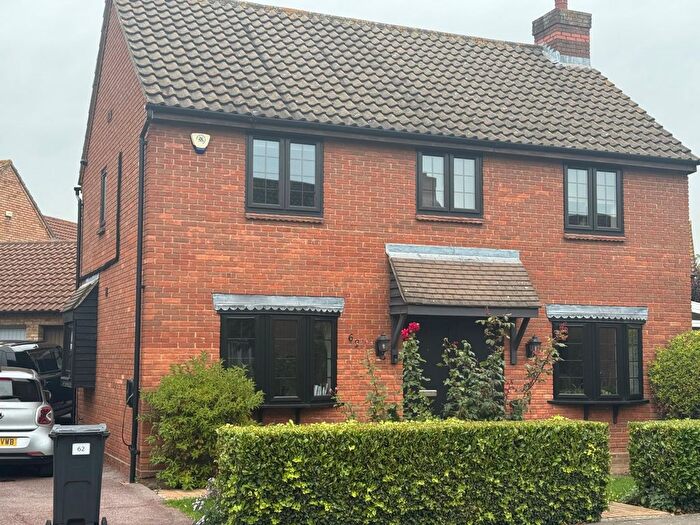 3 Bedroom Detached House To Rent In Ilford, IG5