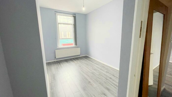 2 Bedroom Flat To Rent In Stoke Newington, High Street, London, N16