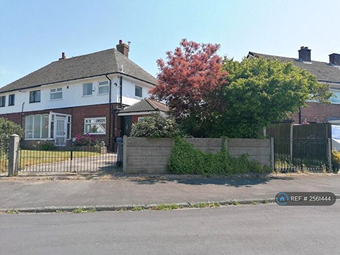 3 Bedroom Semi-Detached House To Rent In Sumner Avenue, Ormskirk, L39