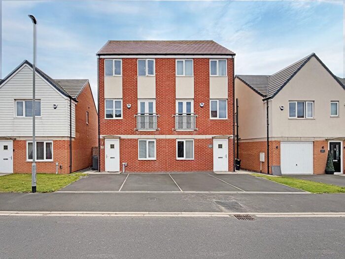 3 Bedroom Semi-Detached House For Sale In Butterstone Avenue, Hartlepool, TS24