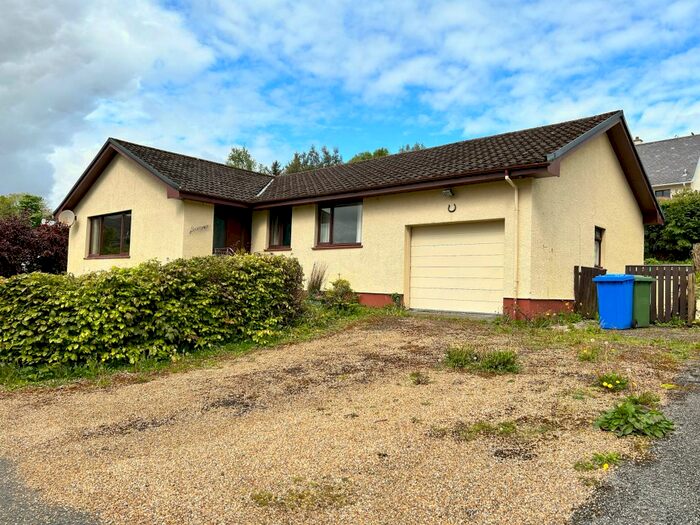 4 Bedroom Detached Bungalow For Sale In Budhmor, Portree, IV51