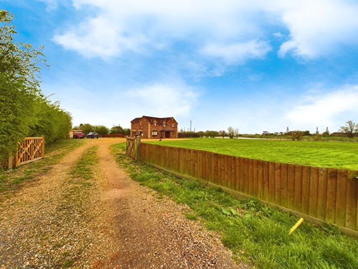 4 Bedroom Detached House For Sale In March Road, Turves, Peterborough, PE7