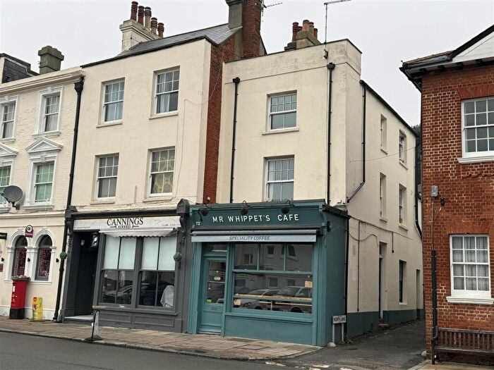 2 Bedroom Maisonette To Rent In Sandgate High Street, Sandgate, Folkestone, CT20