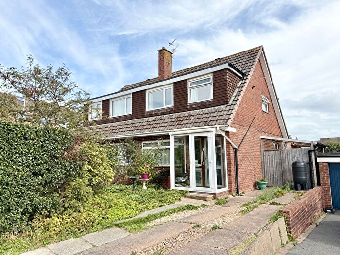 3 Bedroom Semi-Detached House For Sale In Norman Close, Exmouth, EX8