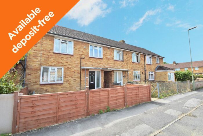 3 Bedroom Terraced House To Rent In Rockbourne Close, Havant, PO9