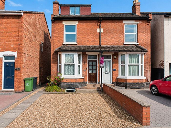 3 Bedroom Semi Detached House For Sale In Astwood Road, Worcester, Worcestershire, WR3