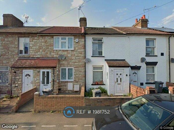 3 Bedroom Terraced House To Rent In Orchard Road, Hounslow, TW4