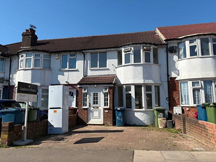 3 Bedroom Terraced House To Rent In Eastcote Lane, Harrow, HA2