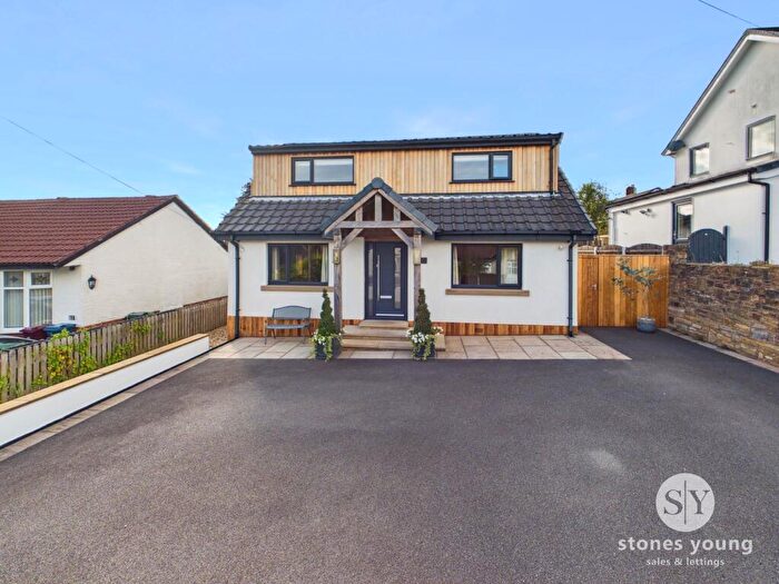 4 Bedroom Detached House For Sale In Haugh Avenue, Simonstone, BB12