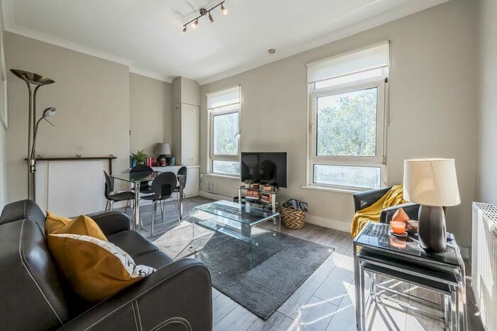 1 Bedroom Flat To Rent In Old Brompton Road, London, SW5