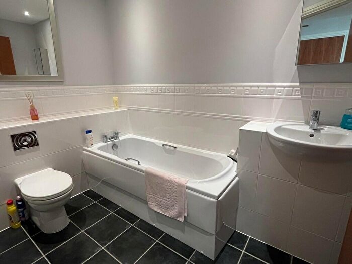 2 Bedroom Apartment For Sale In Thornley Place, Ashbourne, Derbyshire, DE6