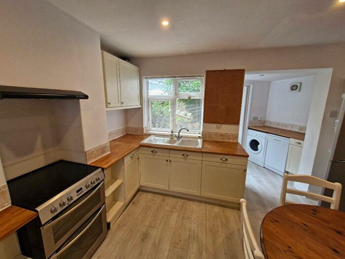 2 Bedroom Terraced House To Rent In Northampton Road, Wellingborough, Northants, NN8