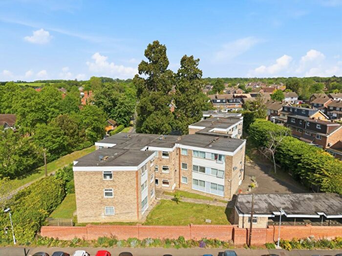 1 Bedroom Apartment For Sale In Station Lane, Ingatestone, CM4