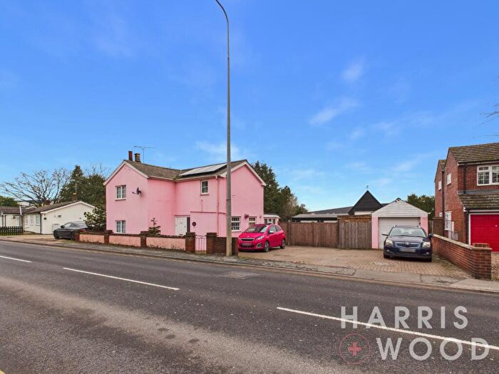 3 Bedroom Detached House For Sale In Ipswich Road, Colchester, Essex, CO4