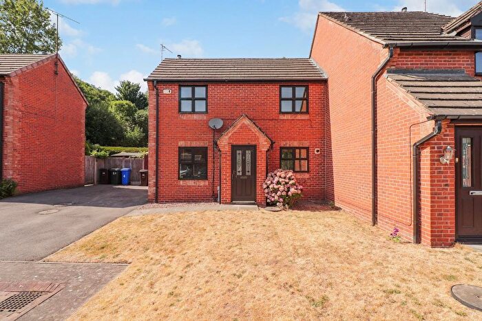 2 Bedroom Semi-Detached House For Sale In Midvale Close, Upperthorpe, Sheffield, S6