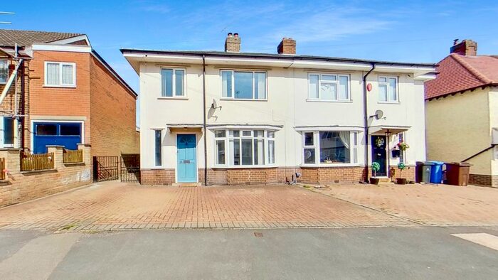 3 Bedroom Semi-Detached House To Rent In Rykneld Way, Littleover, Derby, Derbyshire, DE23