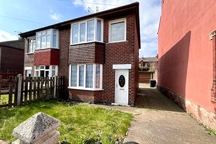 3 Bedroom Semi-Detached House For Sale In Ferrars Road, Sheffield, S9