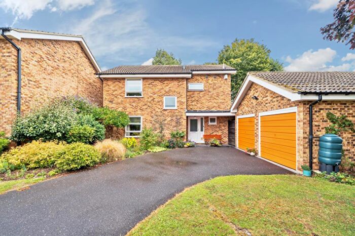 4 Bedroom Detached House For Sale In Maidenhead, Berkshire, SL6