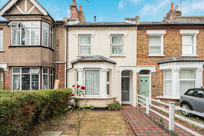 3 Bedroom Terraced House For Sale In Eccleston Road, West Ealing, W13