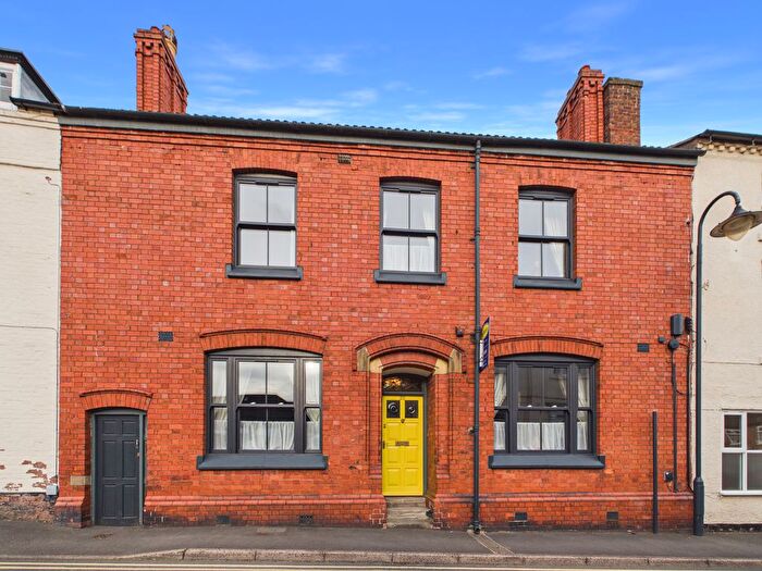 5 Bedroom Town House For Sale In St. Marys Street, Whitchurch, SY13