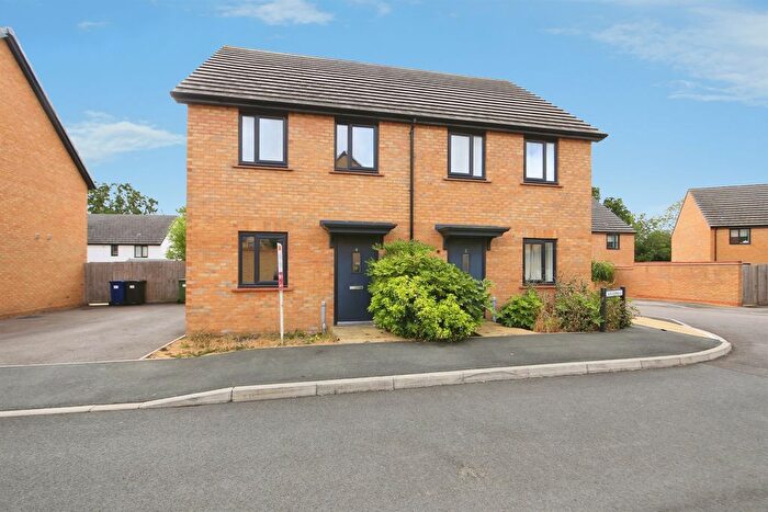 2 Bedroom Semi-Detached House For Sale In Carver Way, Ramsey, Huntingdon, PE26