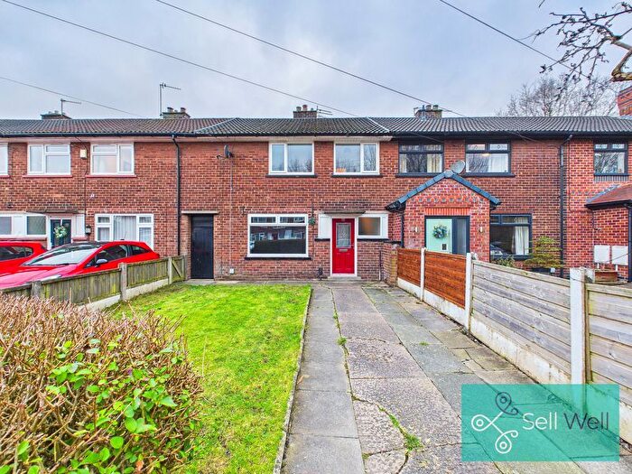 3 Bedroom Terraced House For Sale In Sportside Avenue, Worsley, Manchester, M28
