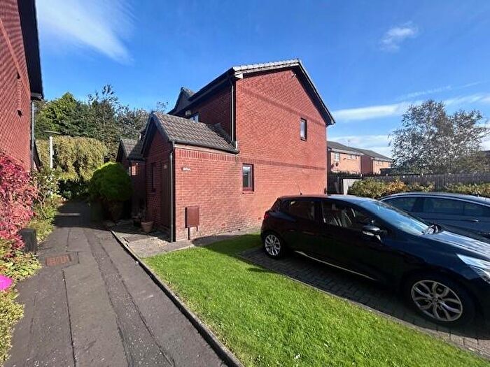2 Bedroom End Of Terrace House To Rent In Greenlaw Crescent, PA1