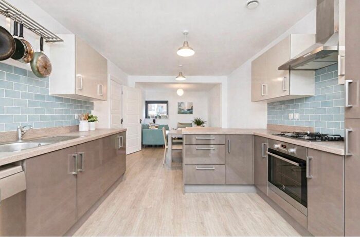 4 Bedroom Town House For Sale In Malpass Drive, Bristol, BS15