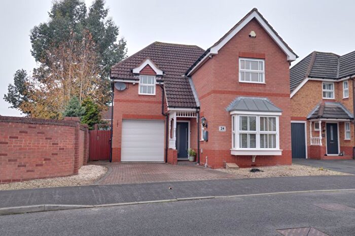 3 Bedroom Detached House For Sale In Bedingstone Drive, Penkridge, Staffordshire, ST19