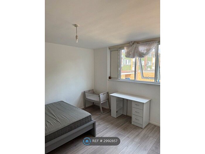 1 Bedroom Flat To Rent In Barnhill Road, Wembley, HA9