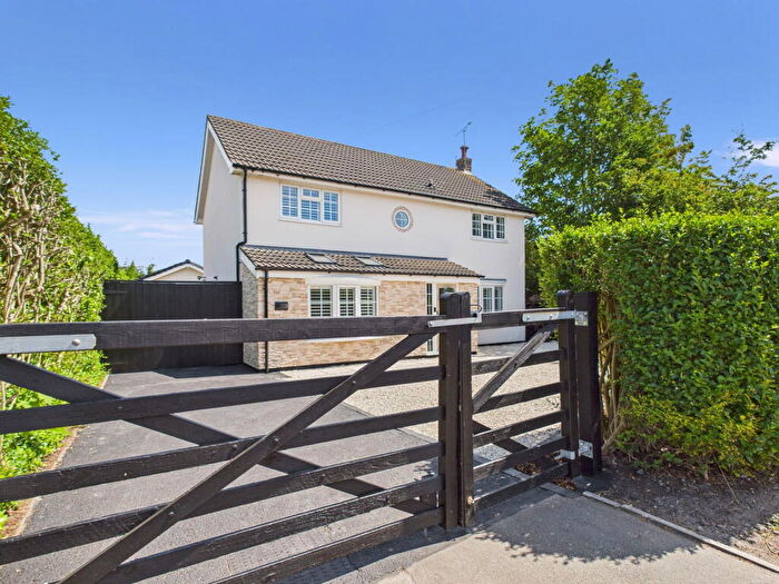4 Bedroom Detached House For Sale In Southport Road, Ormskirk, L39