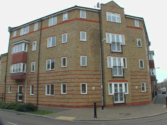 2 Bedroom Flat To Rent In Parkinson Drive, Chelmsford CM1