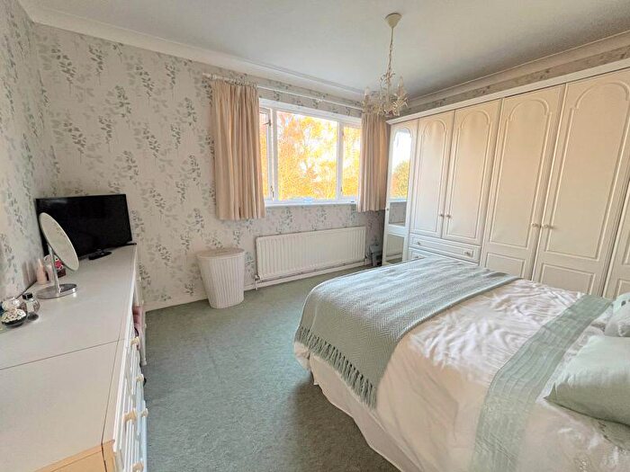 4 Bedroom Detached House For Sale In Bushey Close, Streetly, Sutton Coldfield, B74