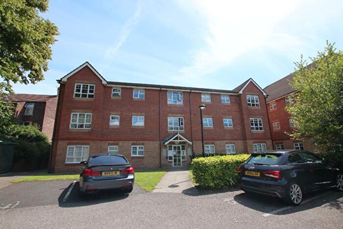 3 Bedroom Apartment To Rent In Bethel Grove, Sefton Park, Liverpool, L17