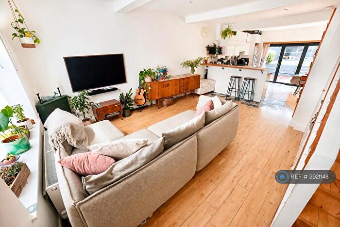 3 Bedroom End Of Terrace House To Rent In Shirebrook Road, London, SE3