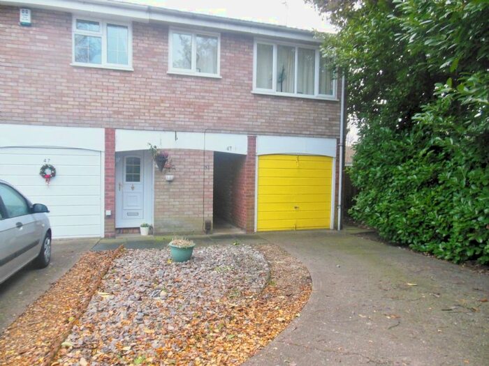 1 Bedroom Maisonette To Rent In Grenville Close, Walsall, WS2