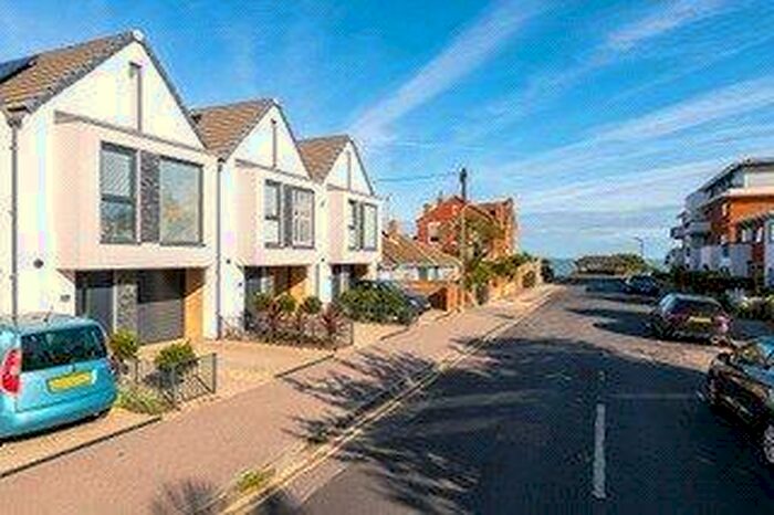 3 Bedroom Terraced House To Rent In Graystone Road, Whitstable, Kent, CT5