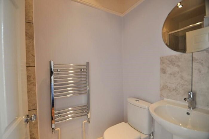 1 Bedroom Property To Rent In Kingston Road, London, SW19