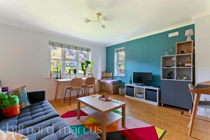 1 Bedroom Flat To Rent In Thrale Road, London, SW16