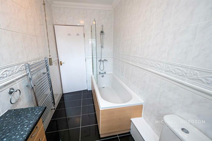 2 Bedroom Apartment To Rent In The Cloisters, Ashbrooke, Sunderland, SR2