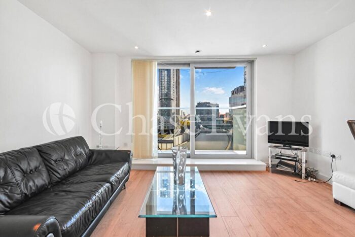 1 Bedroom Flat For Sale In West Tower, Pan Peninsula, Pan Peninsula Square, Canary Wharf, E14