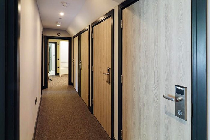 1 Bedroom Private Hall To Rent In Flat, Sar Court, Woodland Way, Canterbury, Kent, CT2