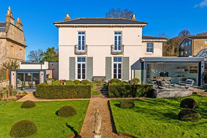 4 Bedroom Detached House For Sale In Bathwick Hill, Bath, BA2