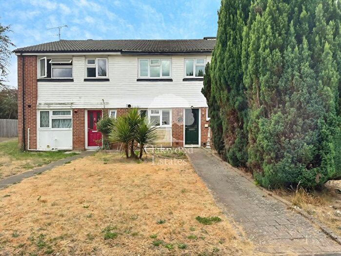 4 Bedroom Property To Rent In Goldsworthy Way, Slough, SL1