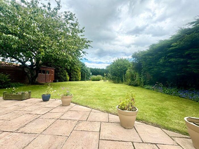5 Bedroom Detached House For Sale In Mill House, Main Road, Grainthorpe, LN11