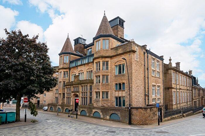 2 Bedroom Apartment For Sale In Bow House, Holly Street, Sheffield, S1